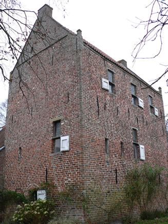 Het Steenhuis Bunderhee is een van de oudste ´kastelen´ uit de Duitse streek Oost-Friesland (Reiderland)