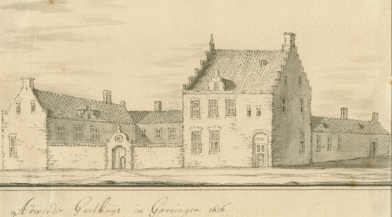Beschreibung: "Het Aduarder gasthuis stond aan de westzijde van de Munnekeholm". (in Groningen) (1636) -erstellt durch J. Stellingwerf 1724-1756, aus "Groninger Archieven" - Identifikationsnummer - NL-GnGRA_1536_3468 – gemeinfrei.