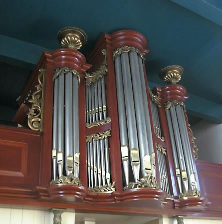 Het orgel van de kerk.