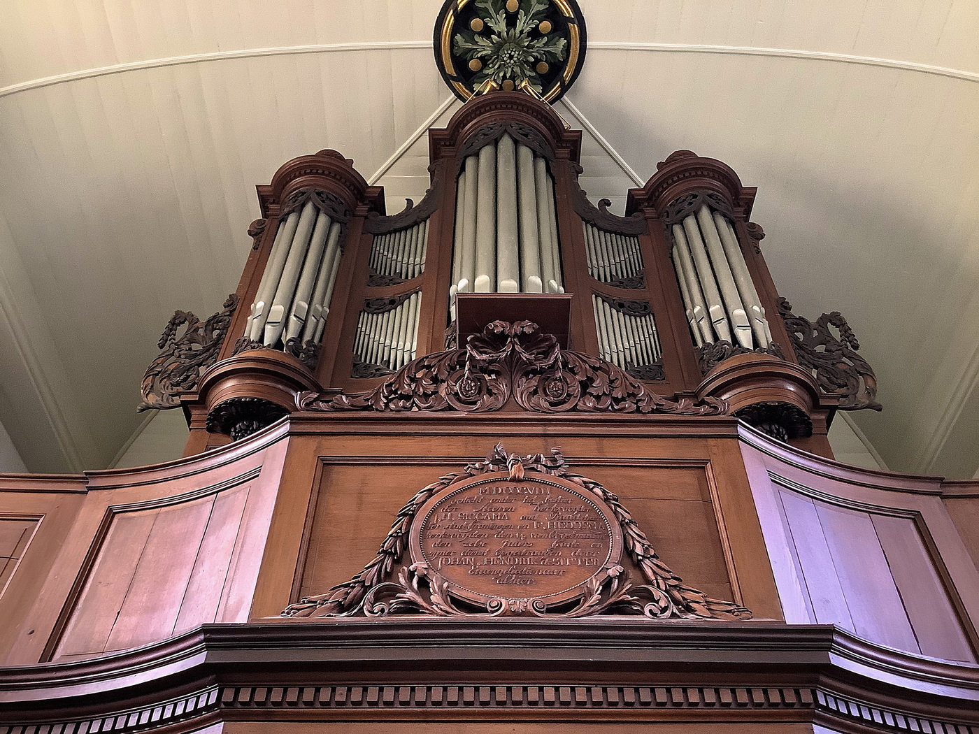 Het orgel in de Nederl. Herv. kerk te Finsterwolde. Foto: ©Jur Kuipers.