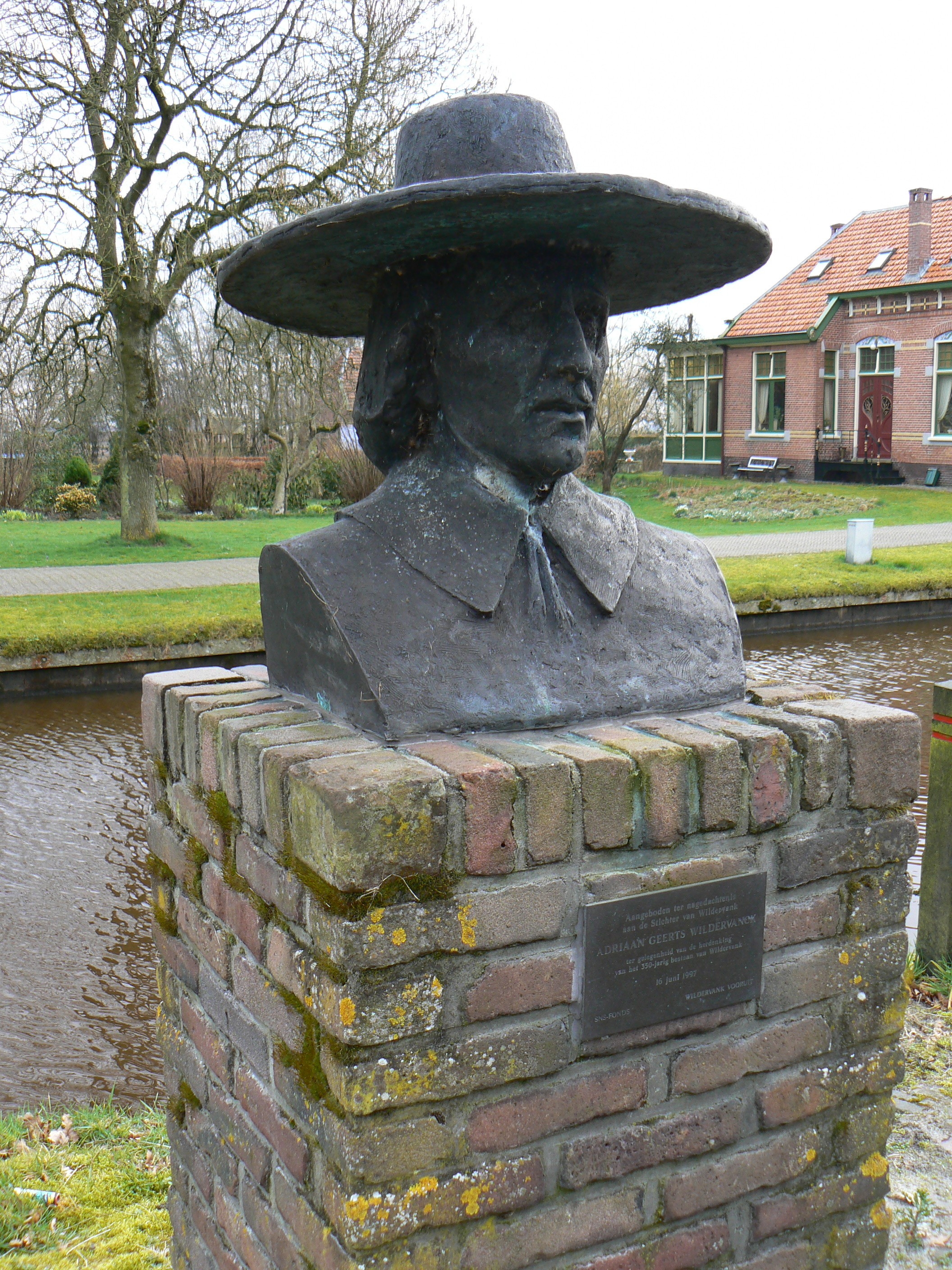 Buste/sculptuur van Adriaan Geerts Wiildervanck uit 1997 gemaakt door Bert Kiewiet in Wildervank. Foto: Gerardus, 29 februari 2008. Licentie: Publieke Domein.